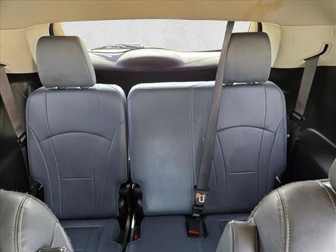 Used 2020 Buick Enclave Essence FWD image 17