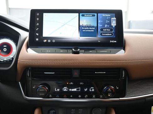 New 2026 Nissan Rogue Platinum w/ Platinum Premium Package image 12