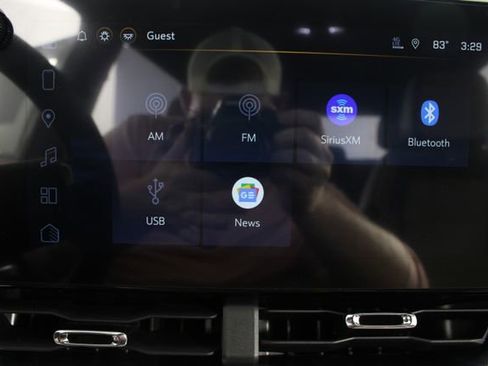 New 2026 Chevrolet Equinox ACTIV image 5