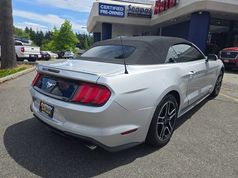 Used 2019 Ford Mustang Premium RWD image 7