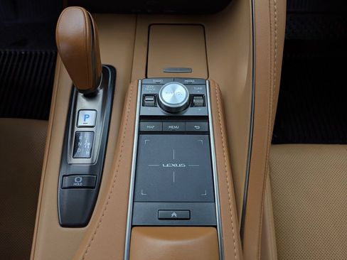 Used 2021 Lexus LC 500 Convertible w/ Touring Package RWD image 30