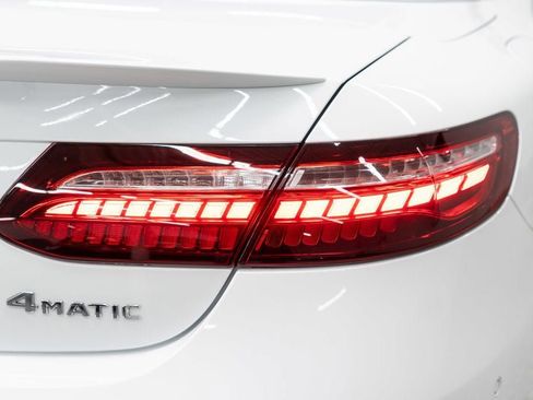 Used 2022 Mercedes-Benz E 450 4MATIC Cabriolet image 45