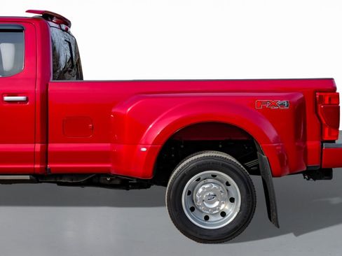 Used 2022 Ford F450 Limited w/ FX4 Off-Road Package image 10