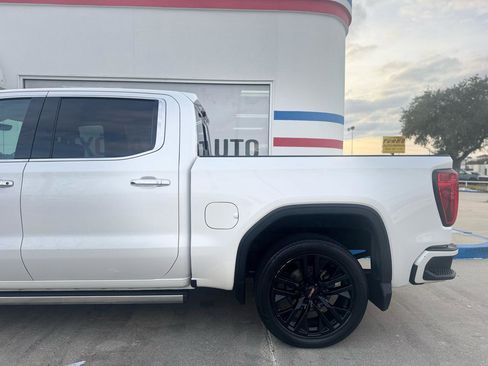 Used 2021 GMC Sierra 1500 Denali w/ Denali Ultimate Package image 22