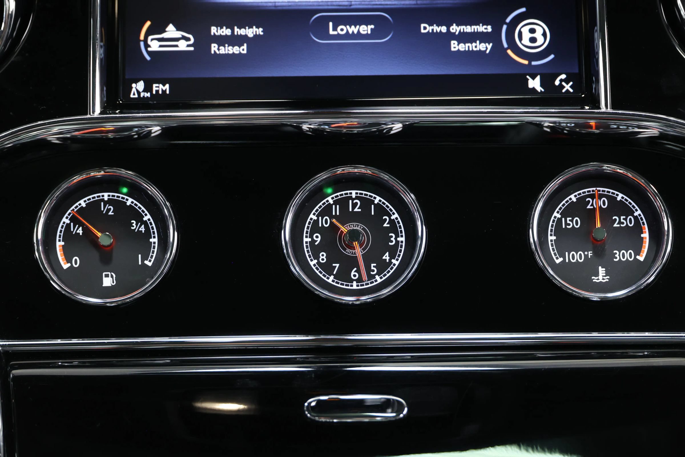 Used 2018 Bentley Mulsanne RWD image 49