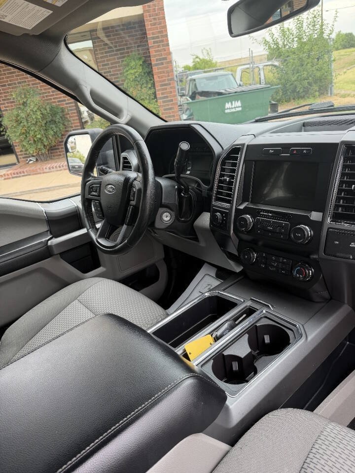 Used 2019 Ford F150 XLT w/ Equipment Group 302A Luxury AWD/4WD image 24