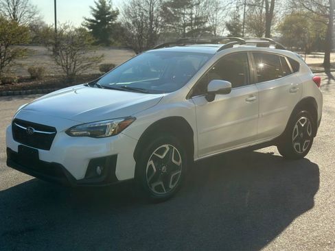 Used 2018 Subaru Crosstrek 2.0i Limited image 3