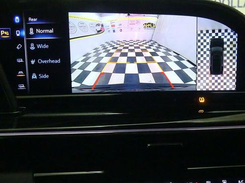 Used 2023 Cadillac Escalade Sport image 13