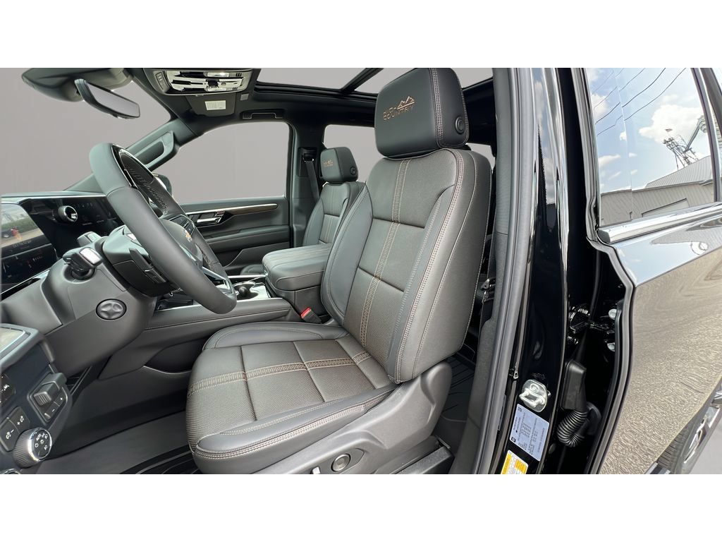 New 2026 Chevrolet Tahoe High Country AWD/4WD image 24