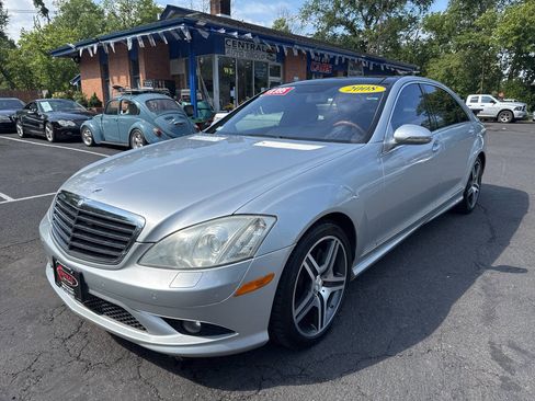 Used 2008 Mercedes-Benz S 550 4MATIC image 1