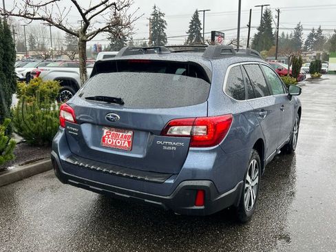 Used 2018 Subaru Outback 3.6R Limited image 7