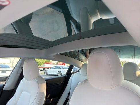 Used 2021 Tesla Model 3 Long Range AWD/4WD image 19