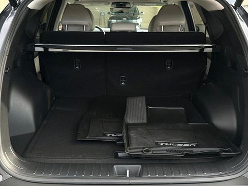 Certified 2025 Hyundai Tucson Limited image 26