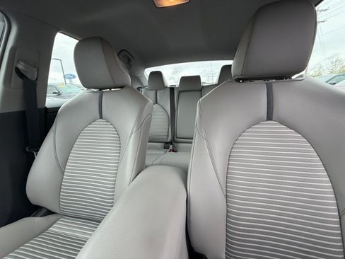 Used 2022 Toyota Camry SE image 30