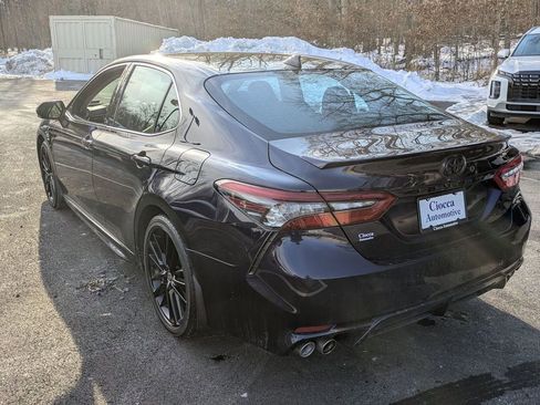 Used 2022 Toyota Camry XSE image 7
