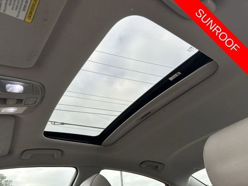 Used 2018 Hyundai Sonata Limited image 21