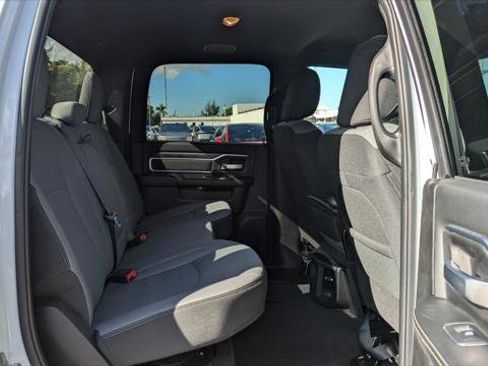 Used 2024 RAM 2500 Big Horn w/ Bed Utility Group image 19