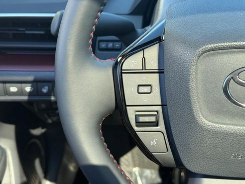 New 2026 Toyota Prius Plug-In Hybrid FWD image 16