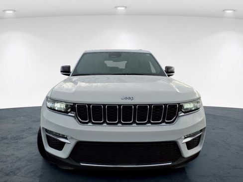 Used 2022 Jeep Grand Cherokee Limited 4xe w/ MOPAR Finishing Package AWD/4WD image 4