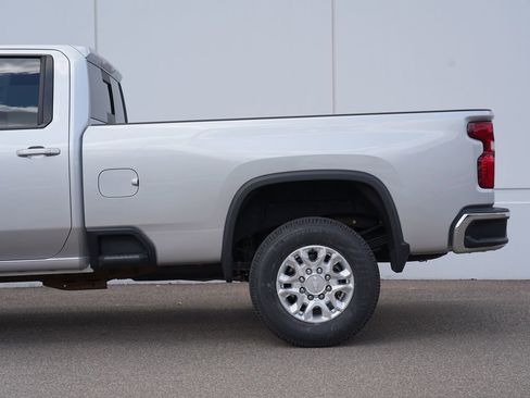 Used 2020 Chevrolet Silverado 3500 LT w/ All Star Edition AWD/4WD image 12