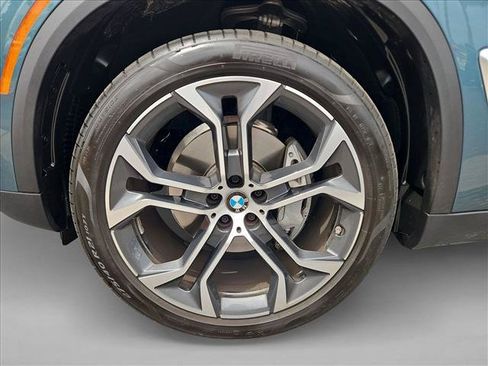 Used 2025 BMW X5 sDrive40i w/ Parking Assistance Package RWD image 25