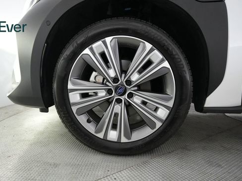 Used 2024 Subaru Solterra w/ Touring Package AWD/4WD image 19