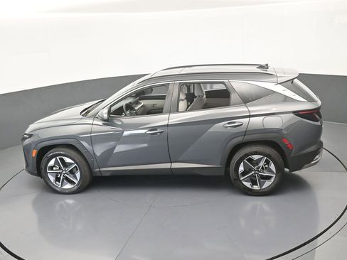 Used 2025 Hyundai Tucson SEL AWD/4WD image 52