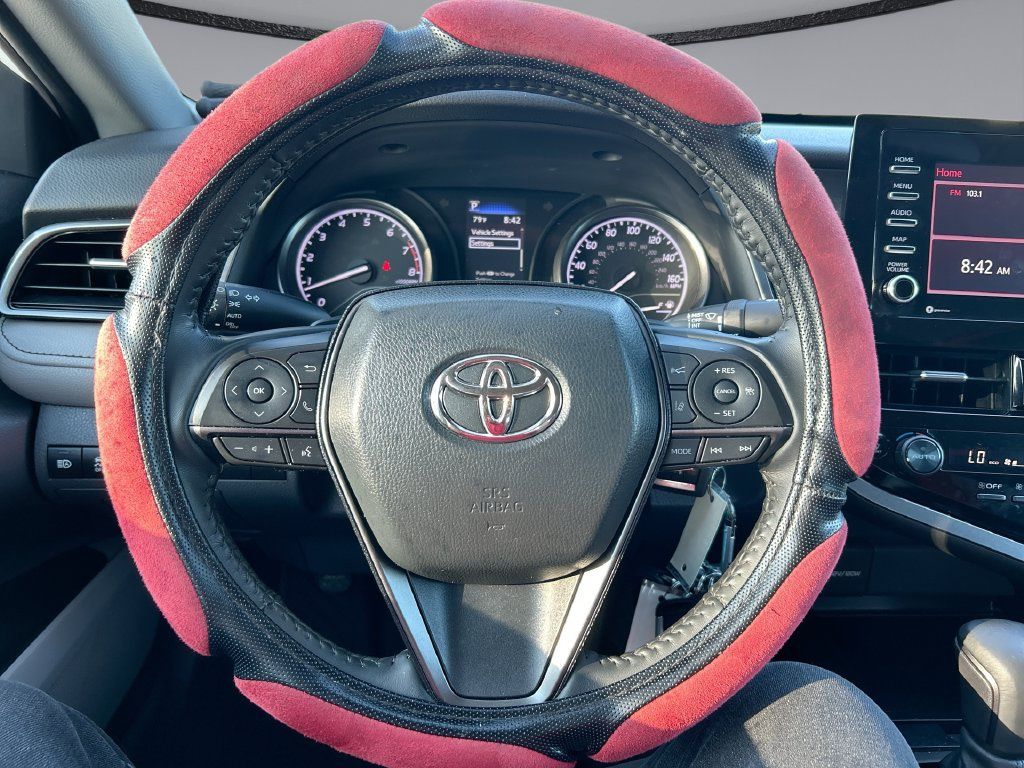 Used 2023 Toyota Camry SE FWD image 15