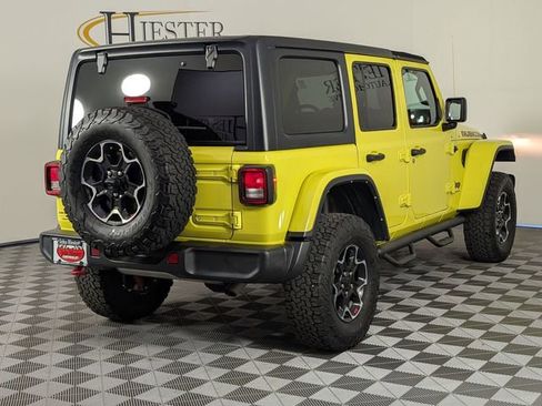 Used 2023 Jeep Wrangler Unlimited Rubicon w/ Cold Weather Group AWD/4WD image 7