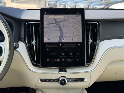 New 2026 Volvo XC60 B5 Ultra w/ Climate Package image 12