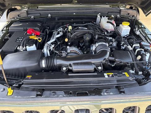 Used 2023 Jeep Gladiator Mojave w/ LED Lighting Group AWD/4WD image 34
