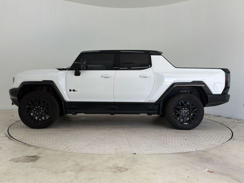 Used 2026 GMC Hummer EV 4x4 Crew Cab image 2