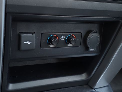 Used 2022 Toyota 4Runner Limited image 25