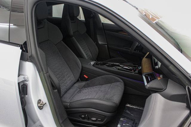 Used 2023 Audi e-tron GT Prestige w/ Prestige Package AWD/4WD image 18