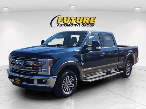Certified 2018 Ford F250 Lariat w/ Lariat Ultimate Package RWD image 8