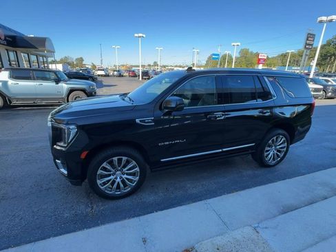 Certified 2021 GMC Yukon Denali w/ Denali Premium Package image 4