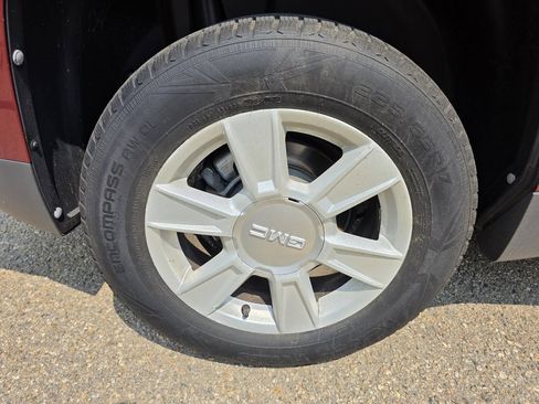 Used 2012 GMC Terrain SLE AWD/4WD image 38