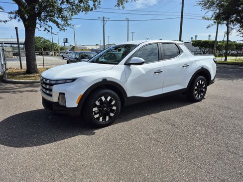 New 2026 Hyundai Santa Cruz SE FWD image 1
