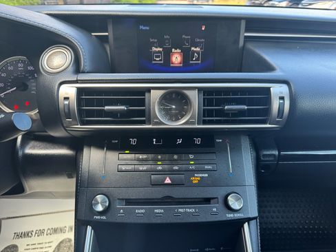 Used 2016 Lexus IS 200t image 11