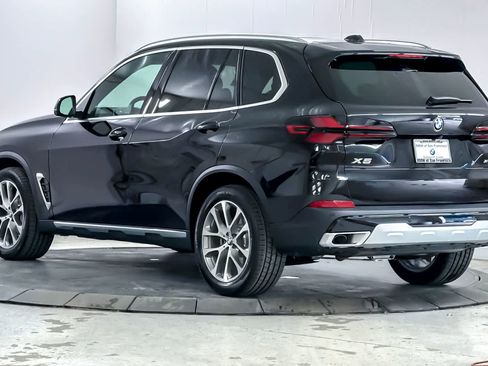 New 2026 BMW X5 xDrive40i AWD/4WD image 6