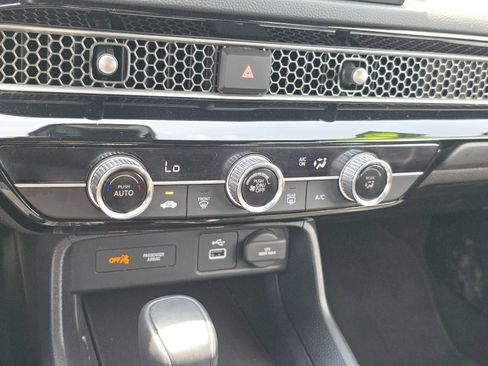 Used 2024 Honda Civic Sport image 26