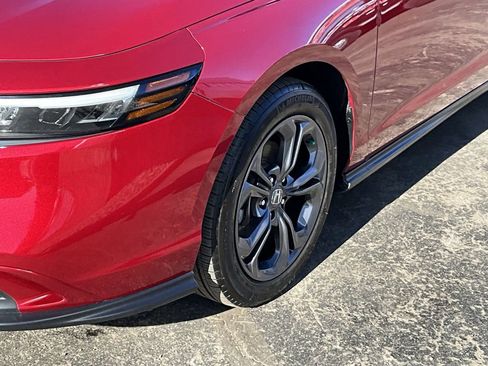 Used 2023 Honda Accord EX image 24
