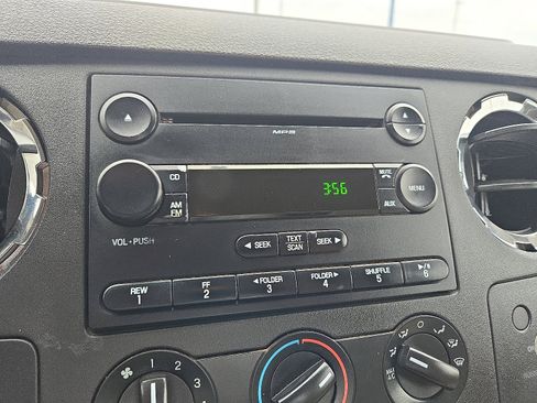 Used 2008 Ford F350 XLT image 17