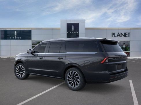 New 2025 Lincoln Navigator L Black Label image 4