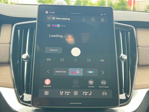 New 2026 Volvo XC90 B6 Ultra w/ Lounge Package image 18