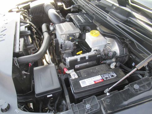 Used 2020 RAM 1500 Big Horn image 17