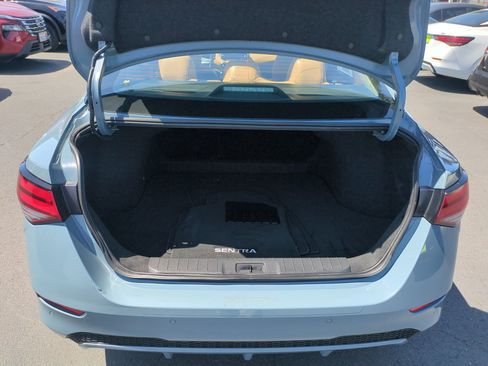 Used 2024 Nissan Sentra SV w/ SV Premium Package FWD image 24