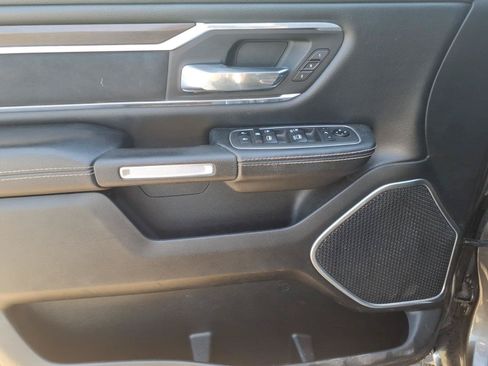 Used 2021 RAM 1500 Laramie w/ Off Road Group AWD/4WD image 18
