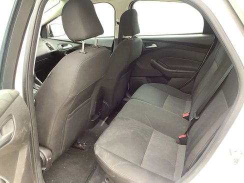 Used 2016 Ford Focus SE FWD image 15