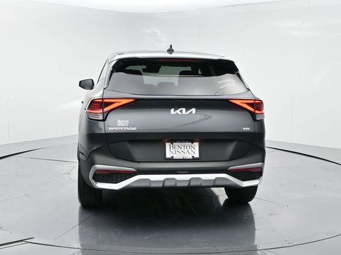 Used 2023 Kia Sportage LX image 18